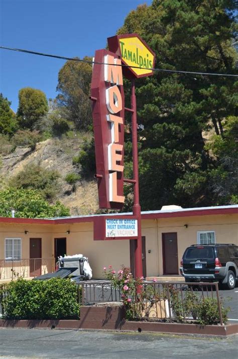 tamalpais motel  Popular attractions Golden Gate Bridge and Muir Woods National Monument are located nearby